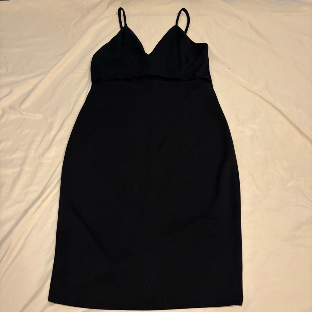 Windsor Black Spaghetti Strap MIDI Dress Size L